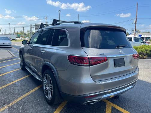 2021 Mercedes-Benz GLS 450 4MATIC