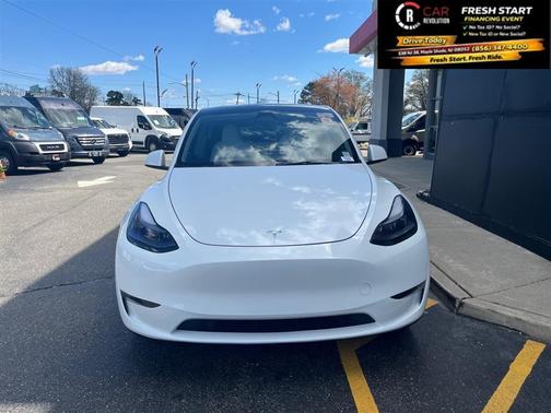 White 2023 Tesla Model Y Long Range