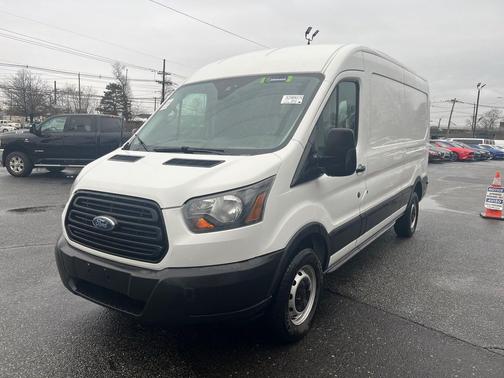 2019 Ford Transit-250 148 WB Medium Roof Cargo