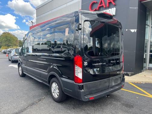 2023 Ford Transit-350 XLT