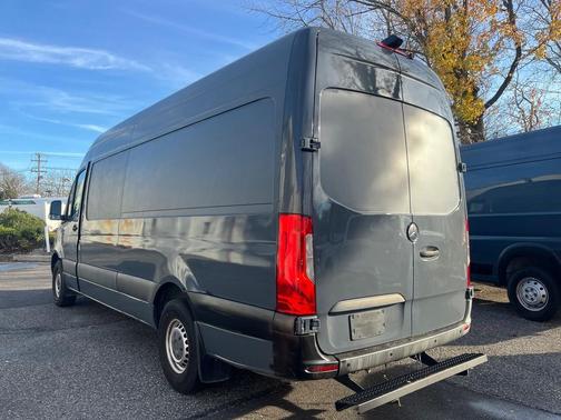 2019 Mercedes-Benz Sprinter 2500 
