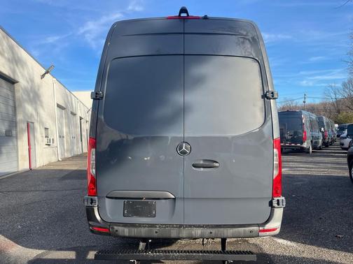 2019 Mercedes-Benz Sprinter 2500 