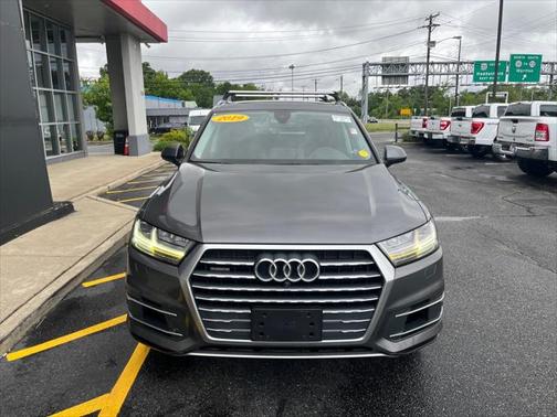 2019 Audi Q7 55 Premium Plus