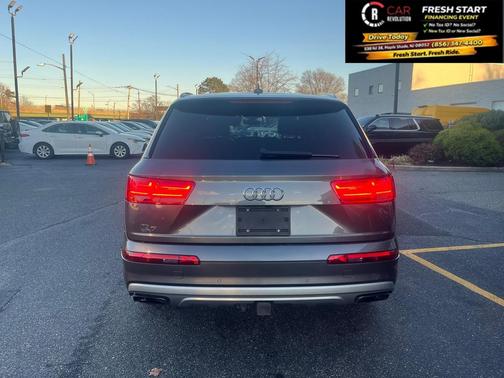 2019 Audi Q7 55 Prestige
