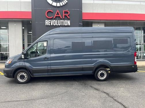 2021 Ford Transit-250 Base