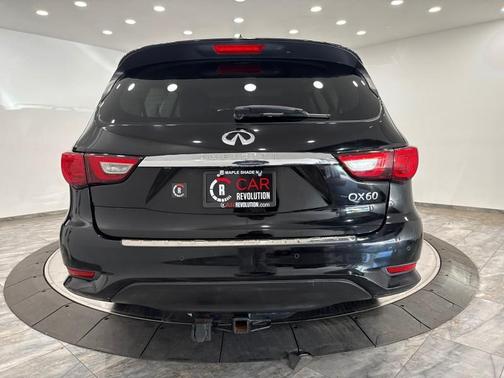 2017 INFINITI QX60 Base
