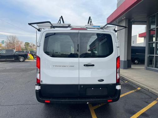 2021 Ford Transit-250 LOW ROOF