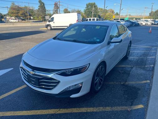 2022 Chevrolet Malibu LT