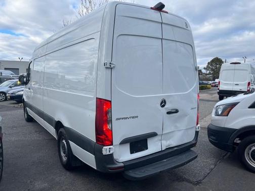 2023 Mercedes-Benz Sprinter 2500