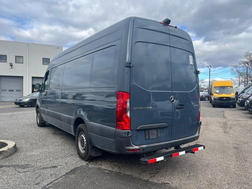 2019 Mercedes-Benz Sprinter 2500 
