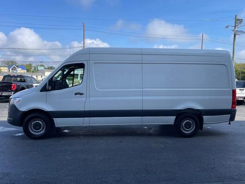 2023 Mercedes-Benz Sprinter 2500 Standard Roof
