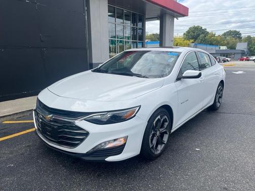 2022 Chevrolet Malibu LT