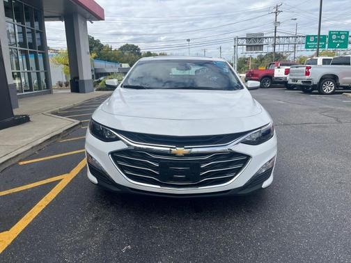 2022 Chevrolet Malibu LT