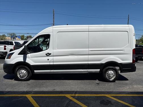 2022 Ford Transit-250