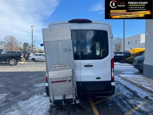 2023 Ford Transit-250 T250 MED ROOF