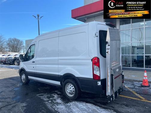 2023 Ford Transit-250 T250 MED ROOF