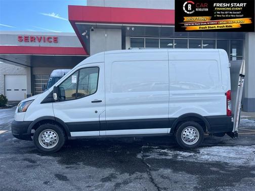 2023 Ford Transit-250 T250 MED ROOF