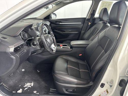 2023 Nissan Altima SR FWD