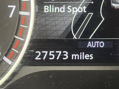 2023 Nissan Pathfinder SV 4WD