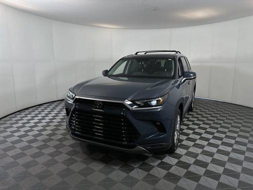 2025 Toyota Grand Highlander Platinum