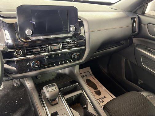 2023 Nissan Pathfinder Rock Creek 4WD