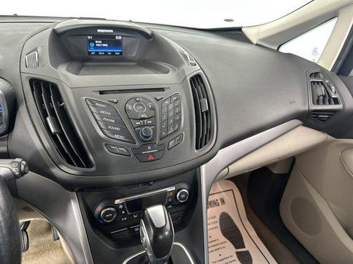 2015 Ford C-Max Hybrid SE