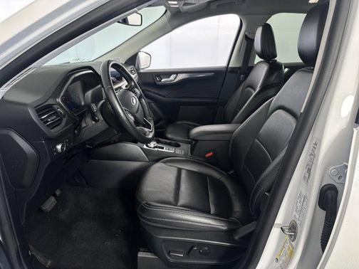 2021 Ford Escape Titanium
