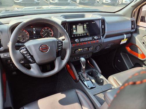 2025 Nissan Frontier PRO-X