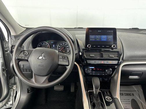 2024 Mitsubishi Eclipse Cross LE