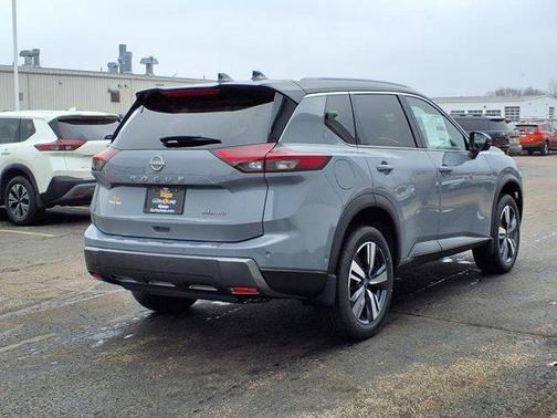 2025 Nissan Rogue SL