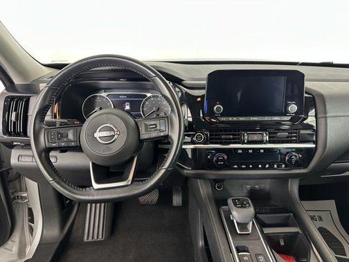 2023 Nissan Pathfinder SV 4WD