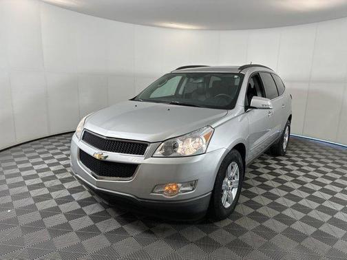 2011 Chevrolet Traverse 2LT