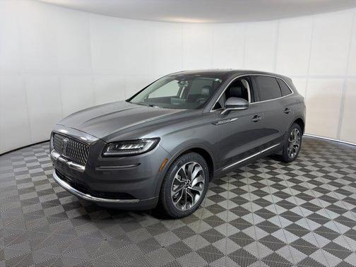 Asher Gray Metallic Clearcoat 2022 Lincoln Nautilus Reserve