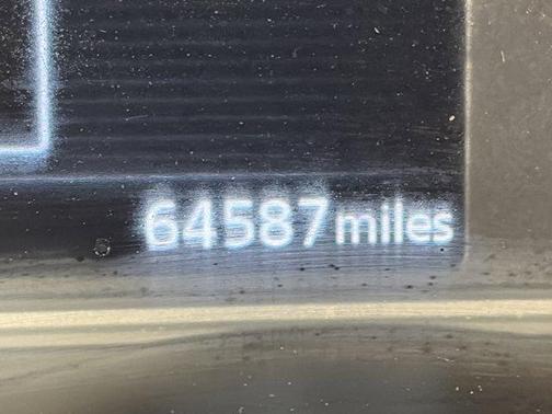 2023 Nissan Versa 1.6 SV