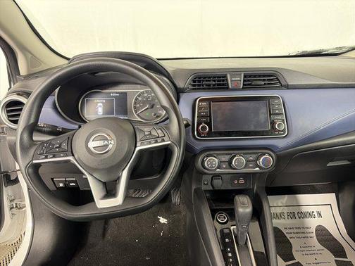 2023 Nissan Versa 1.6 SV