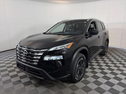 Super Black 2025 Nissan Rogue SV