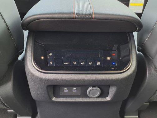 2025 Nissan Armada PRO-4X 4WD