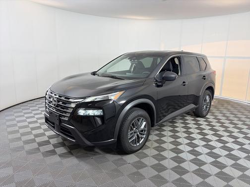 Super Black 2024 Nissan Rogue S