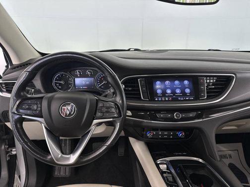 2022 Buick Enclave AWD Essence