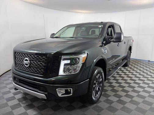 Midnight Pine Metallic 2019 Nissan Titan XD PRO-4X