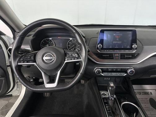 2023 Nissan Altima SR FWD