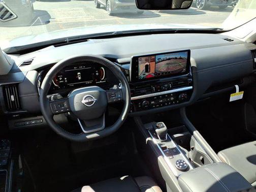 Boulder Gray Pearl 2026 Nissan Pathfinder Platinum