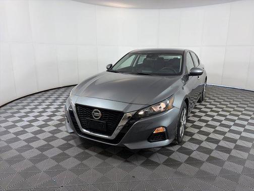 2022 Nissan Altima S FWD