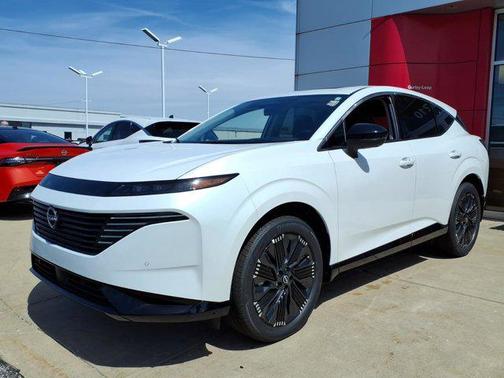 Everest White Pearl Tricoat 2026 Nissan Murano Platinum
