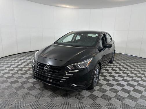 2023 Nissan Versa 1.6 SV