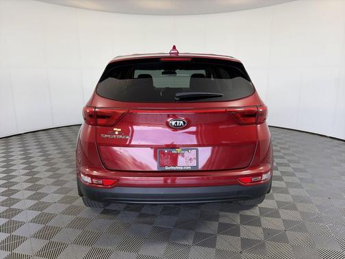Hyper Red 2017 Kia Sportage LX