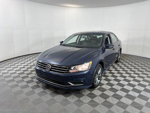 2019 Volkswagen Passat 2.0T Wolfsburg Edition