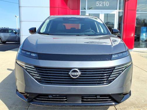 Gun Metallic 2026 Nissan Murano Platinum