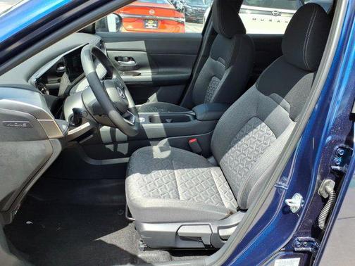 Deep Blue Pearl 2026 Nissan Kicks SV