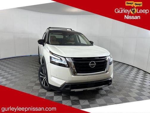 2024 Nissan Pathfinder Platinum 4WD